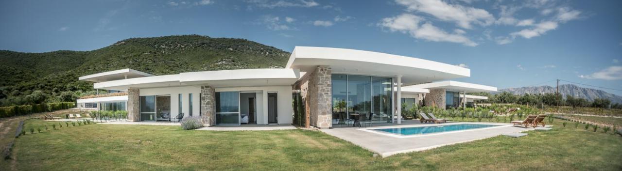 Varko Luxury Suites Palairos Exterior photo